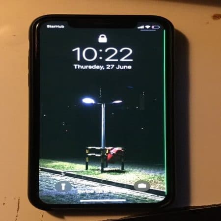 Green line issue on iPhone X