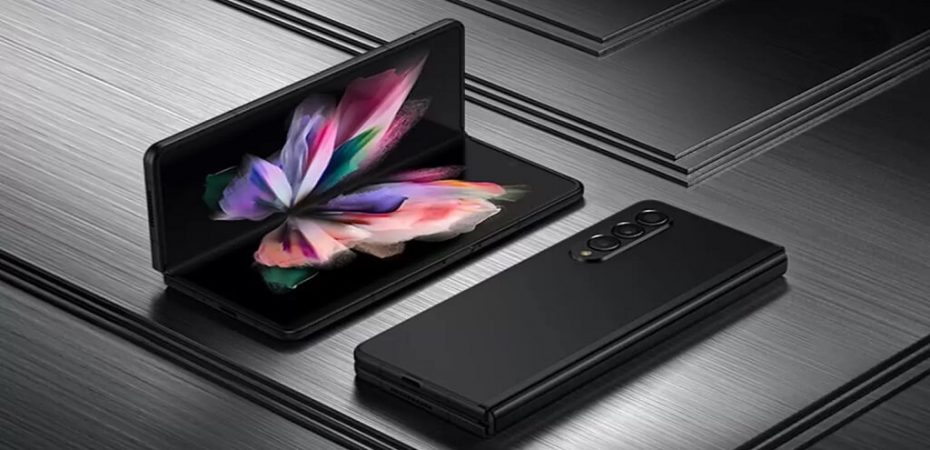 Techno Reveals Its First Foldable Phone at the MWC 2023 – Could It Challenge the Galaxy Z Fold 4