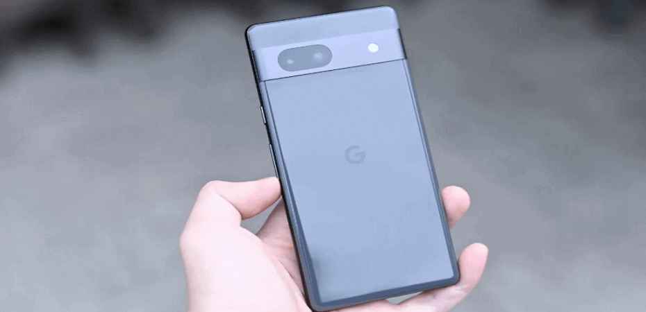 Google Pixel 7a Real-Life Images Show Off Cool Packaging and New Colors