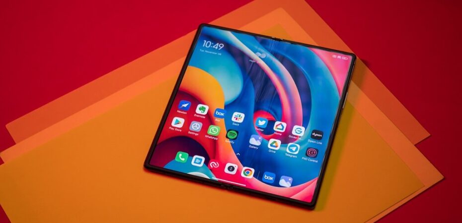 Mix Fold 3 - A Galaxy Z Fold 5 Competitor To Release Only in China
